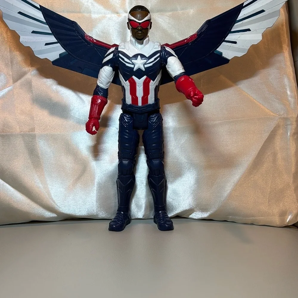 Action Figure toys Titan hero  11”1/2 inches
